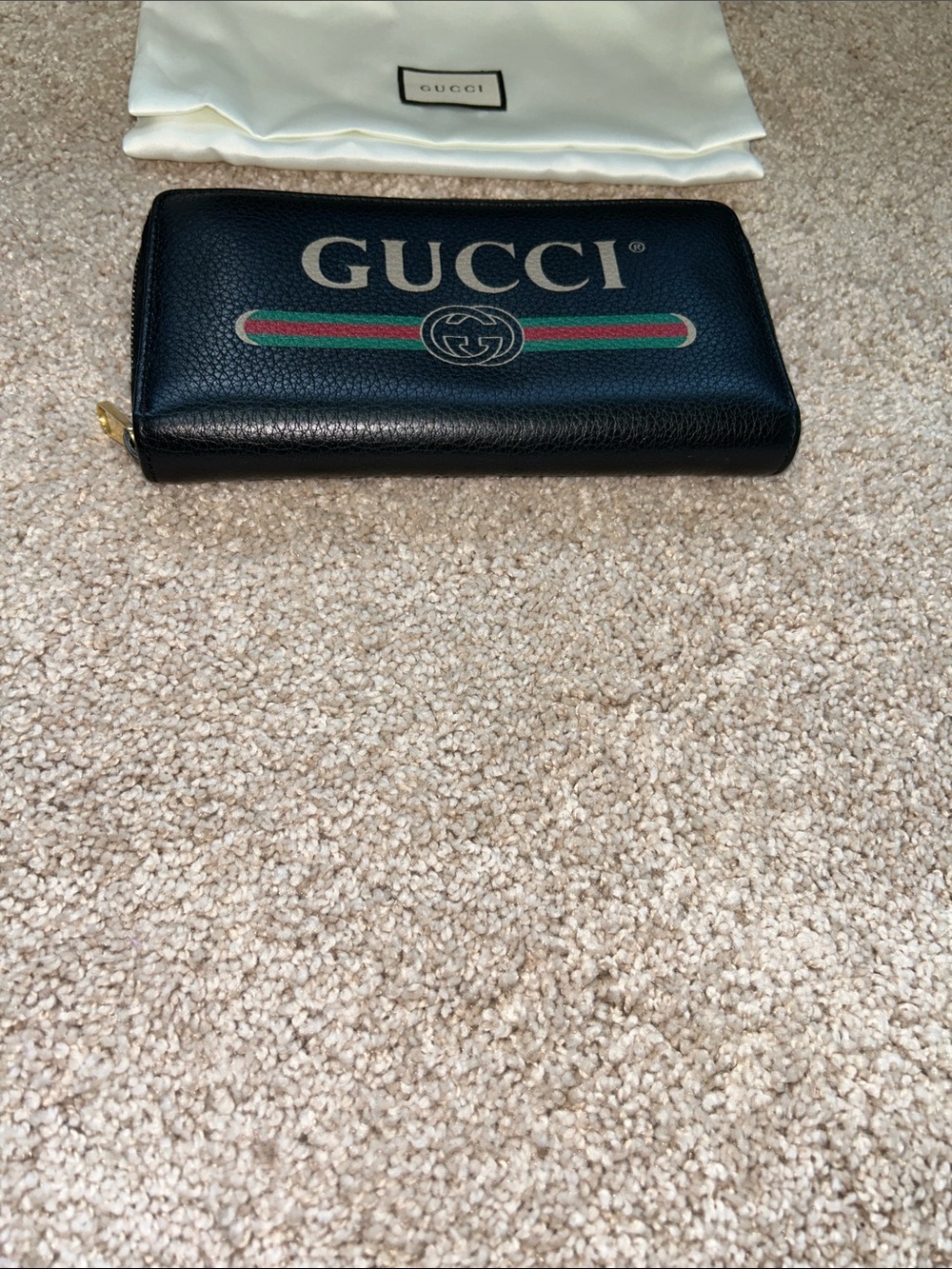 Gucci Black Leather Zip Wallet with Green-Red Stripe - Picture 16 of 16